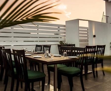 J Hotel Port Blair Exterior foto